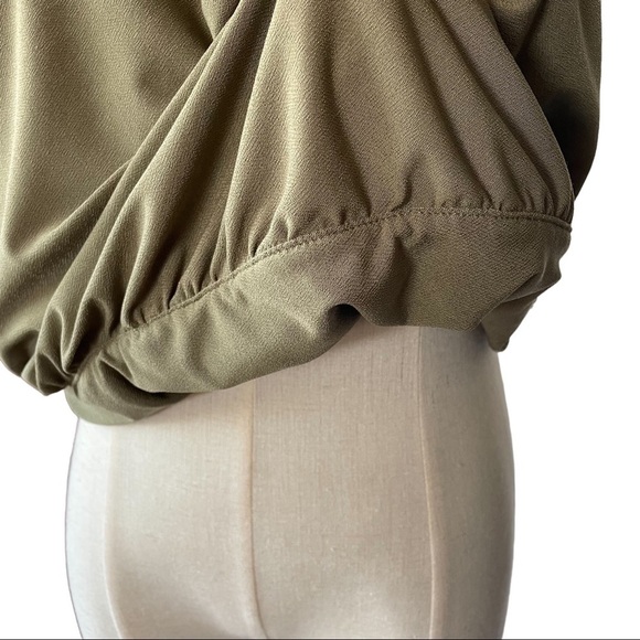 Kendall  & Kylie green sleeveless dressy string tank top with elastic waist - Picture 3 of 10